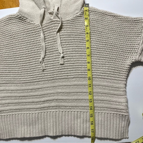 Aeropostale Knit Cropped Hooded Sweater Cream Womens Sz Medium Boho - Picture 7 of 14